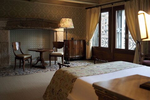 팔라제토 피사니