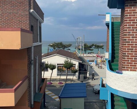 Jeongdongjin Skytel Pension