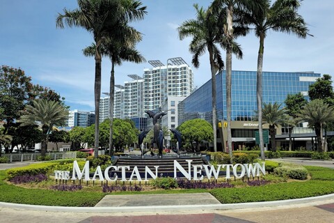 MCollection - 막탄 공항 근처 리조트 스타일의 편안함