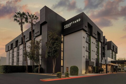 코트야드 산호세 공항