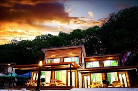 Yongchuamor Pension