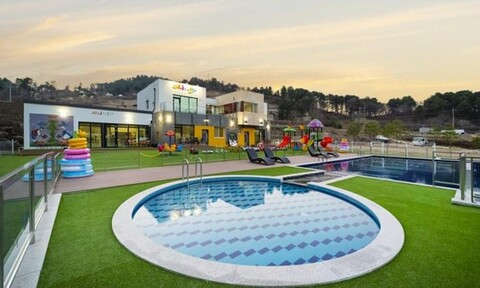 Funny Kids Pool Villa