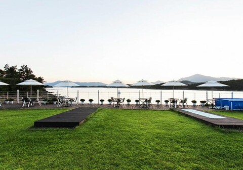 Rabbit and Turtle Pension 2