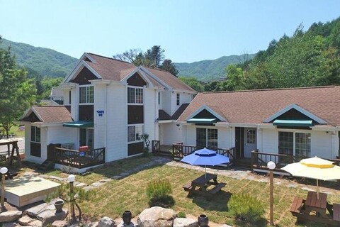 Ephraim Pension