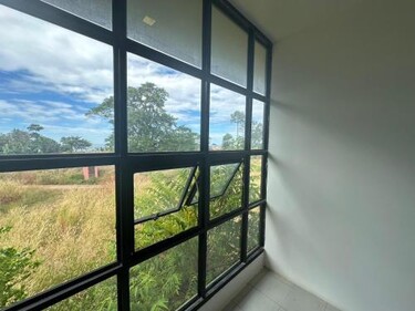 Kohchang stayin premium hotel beach street market