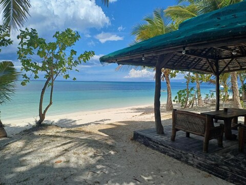 트레저 아일랜드 비치 방갈로