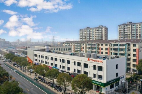 Ting Hotel (Shanghai Zhangjiang Road Metro Station)
