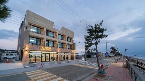 Jebudo Sea Road Pension