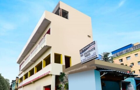 Goroomgo Sri Jagannath Nibas Puri 