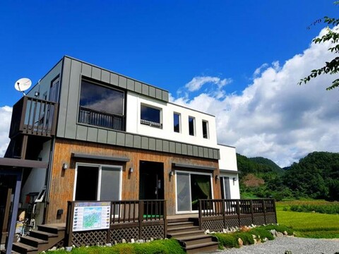 Hongcheon River RIO Pension