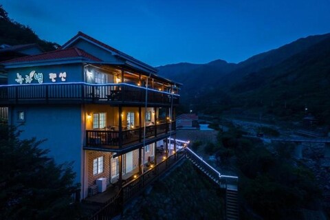 Jirisan Green Tea Pension