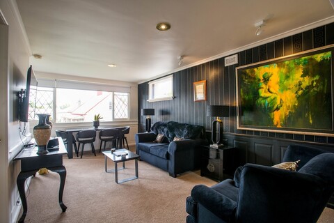 배터리 포인트 부티크 어코모데이션