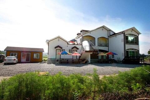 Anmyeondo Bali Pension