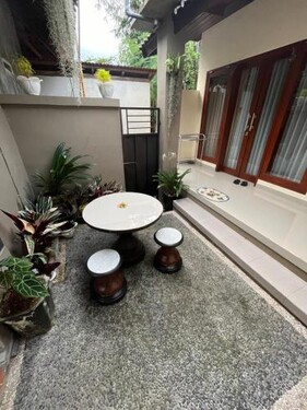 Toekad Sari guest house