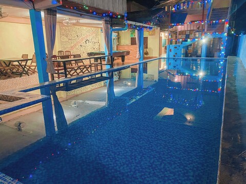 골든 드래곤 하우스 방비엥