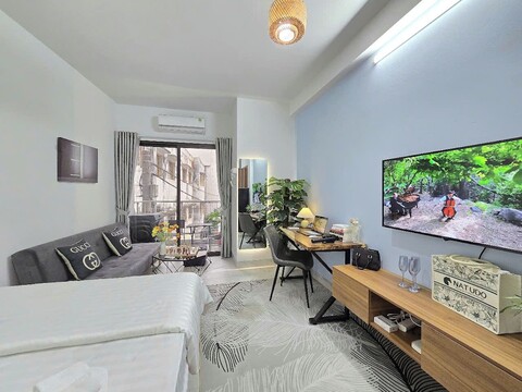 더 칠링앤 홈스테이