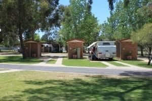 Young Caravan Park-i