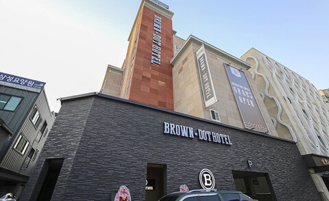 브라운도트 호텔 충주시청점