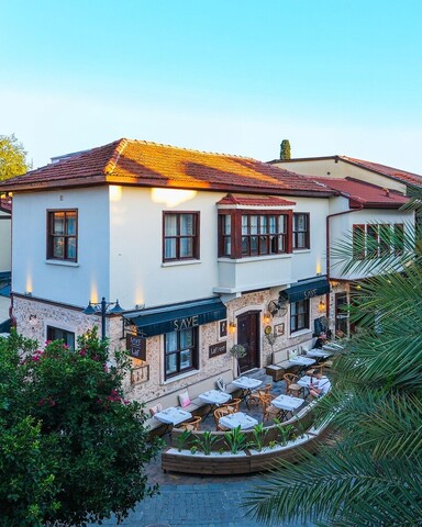 사예 코낙 칼레이치&올드타운