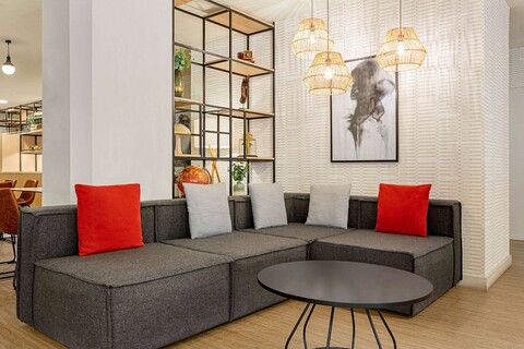 라마다 바디 윈덤 마드리드 트레스 칸토스