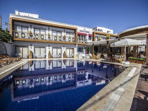 아칸 비치 호텔