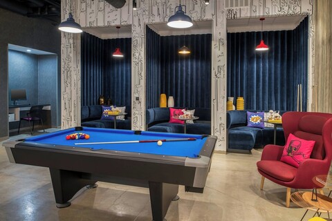 알로프트 새크라멘토 공항 나토마스