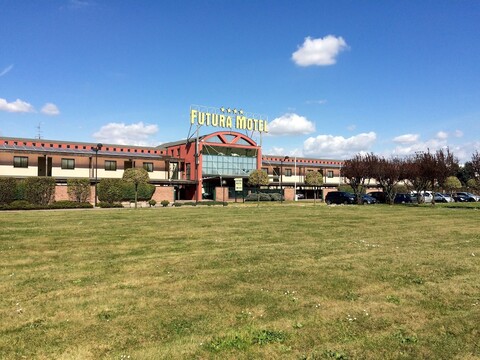푸투라 모텔