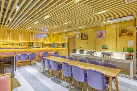 FuShi Hotel