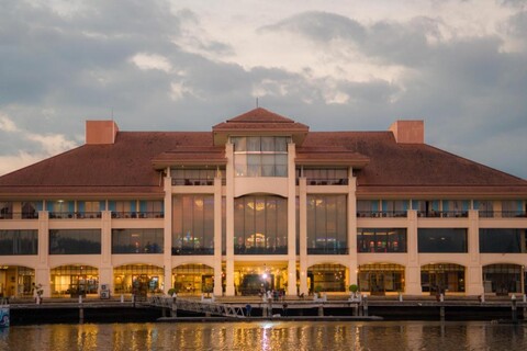 수빅 베이 요트 클럽