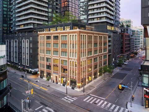 더 서튼 플레이스  호텔  토론토