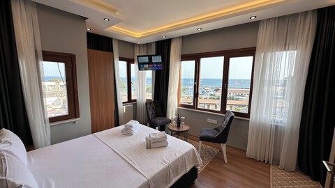 맘마 마리아 호텔