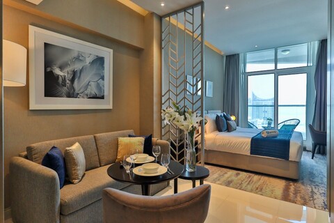 하이게스트 - DAMAC 메종 프리브 타워 A