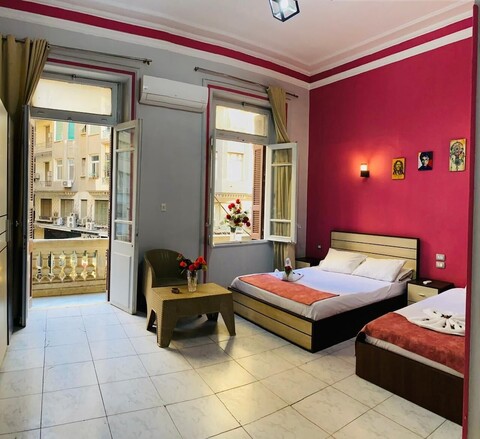 뉴 호스트그람 호텔