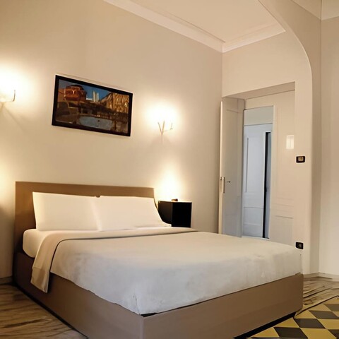 콜라 디 리엔조 인