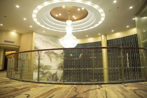 H·Anyue Hotel (Foshan Lecong Louvre International Furniture Expo Center)
