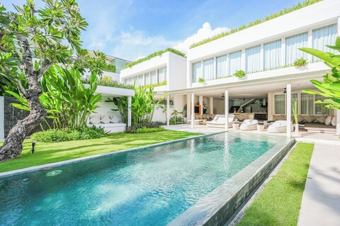 에덴 더 레지던스 앳 더 씨 세미냑