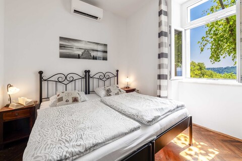 아파트먼트 키리진