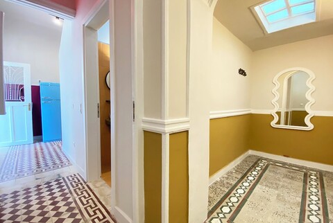 아테네 팡그라티의 라이브 인, 파인 레지던스