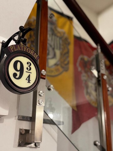 더 호그와츠 에어비앤비