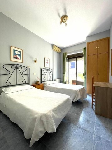 호스탈 페르난데스 아토차