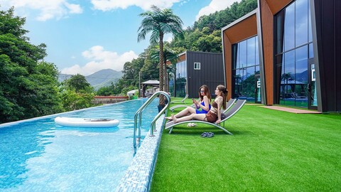 가평 메타버스풀빌라