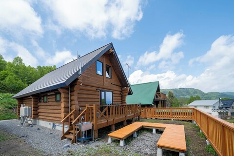 레이크 토야 문 힐스