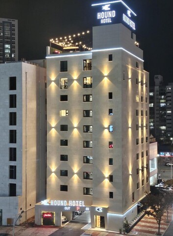 하운드 호텔 목포 평화광장점
