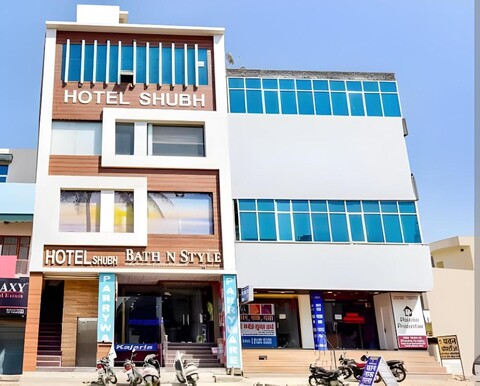Townhouse Electronic City RS Gardens