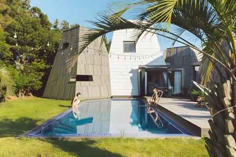 제주 어라운드폴리