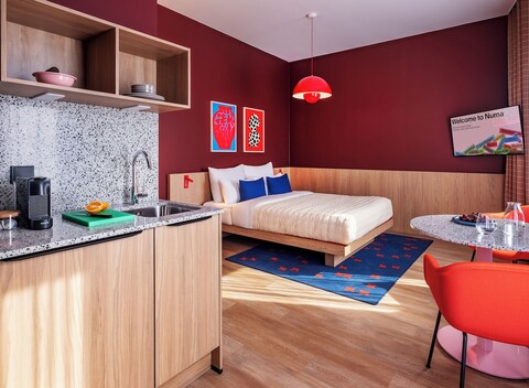 누마 베를린 프리드리히샤인