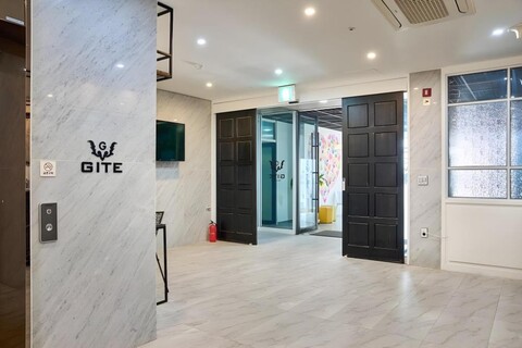 여수 지뜨 호스텔