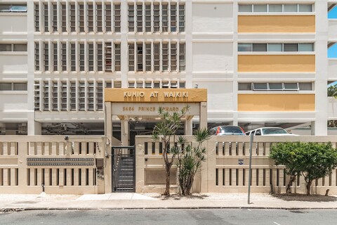 쿠히오 앳 와이키키의 0170 2베드룸/2욕실 콘도, 주차 가능!