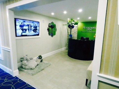 로드웨이 인 로건 인터내셔널 에어포트