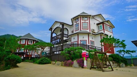 부안 노을빛 언덕 펜션